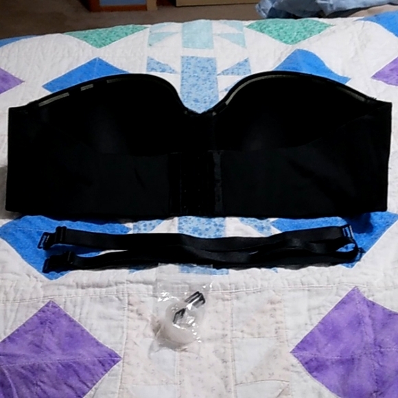 2 NEW NEVER BEEN WORN LANE BRYANT CACIQUE STRAPLESS BRAS SIZE 42C - Picture 10 of 11